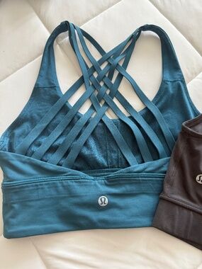 Lululemon Sports Bra Bundle Strappy Back Teal & High Neck Gray Size 4